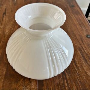 Vintage Milk Glass Ribbed Lamp Shade NWOT